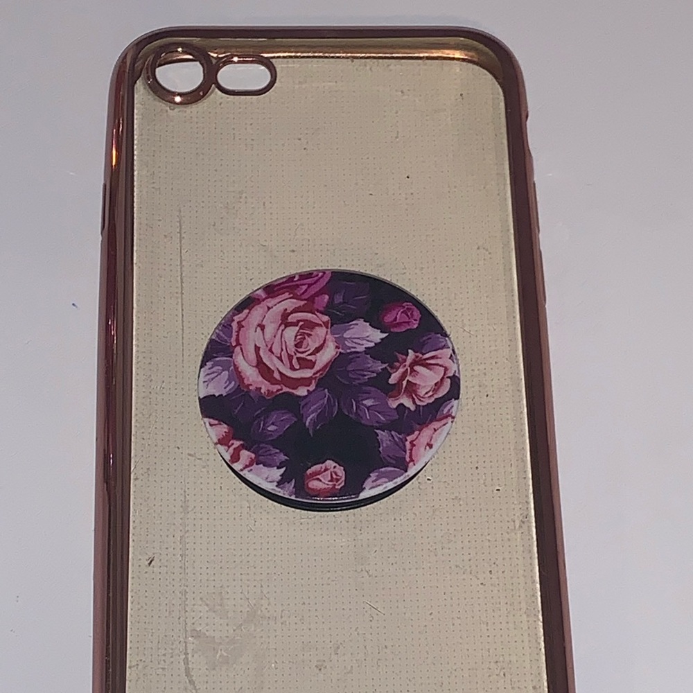 iPhone 7 clear cases comes with popsocks